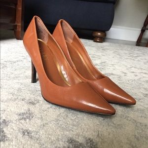 Ralph Lauren heels-- like new!  Size 7, cognac
